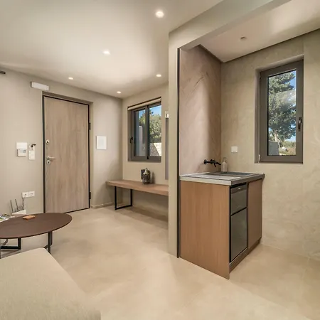 Katouna Luxury Boutique Adults Only ليغيا